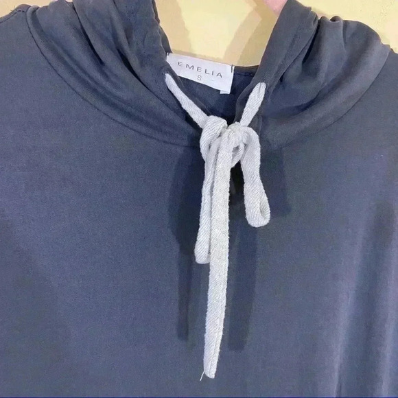 Emelia Gray Faux Wrap Open Back Hoodie Sweatshirt - Picture 3 of 13